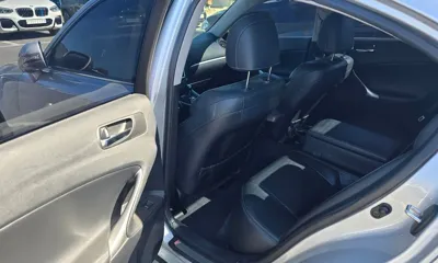 Lexus IS 2011, 161000 км, за 3818.03 USD - фото 9