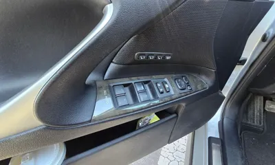 Lexus IS 2011, 161000 км, за 3818.03 USD - фото 19