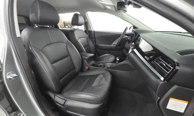 Kia Niro 2020, 82169 км, за 11093.61 USD - фото 11