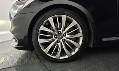 Genesis G80 2017, 144459 км, за 10093.11 USD