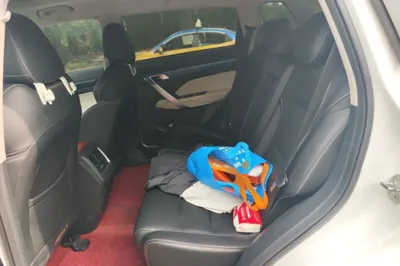 Geely Auto Emgrand X7 Sport 2022, 74100 км, за 9477 USD - фото 14