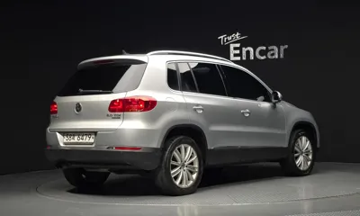 Volkswagen Tiguan 2015, 223818 км, за 3610.35 USD