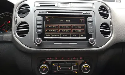 Volkswagen Tiguan 2015, 223818 км, за 3610.35 USD - фото 15