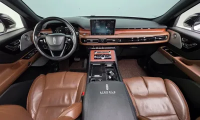 Lincoln Aviator 2020, 163228 км, за 16612.39 USD - фото 7