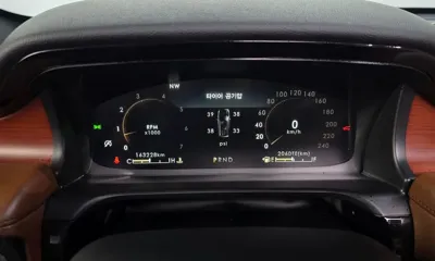 Lincoln Aviator 2020, 163228 км, за 16612.39 USD - фото 8