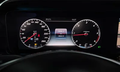 Mercedes-Benz E-Class 2017, 180413 км, за 12800.32 USD - фото 8