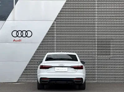 Audi A4L 2023, 51000 км, за 22041.95 USD