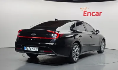Hyundai Sonata 2020, 92298 км, за 10418.7 USD