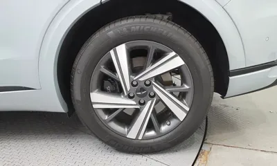 Genesis GV70 2026, 4118 км, за 44561.58 USD - фото 21