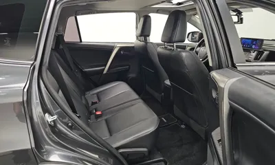 Toyota RAV4 2015, 70565 км, за 12307.09 USD - фото 12