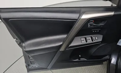 Toyota RAV4 2015, 70565 км, за 12307.09 USD - фото 24