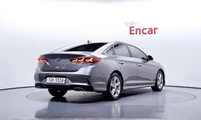 Hyundai Sonata 2018, 200315 км, за 5883.13 USD