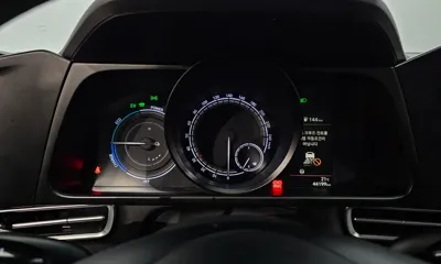 Hyundai Avante 2023, 44199 км, за 65110.35 USD - фото 8