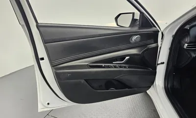 Hyundai Avante 2023, 44199 км, за 65110.35 USD - фото 24