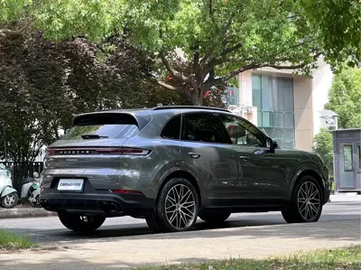 Porsche Cayenne 2025, 8000 км, за 102677.72 USD
