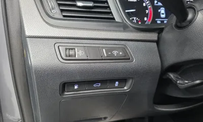 Hyundai Sonata 2019, 27601 км, за 9621.01 USD - фото 18
