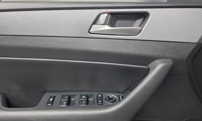 Hyundai Sonata 2019, 27601 км, за 9621.01 USD - фото 19
