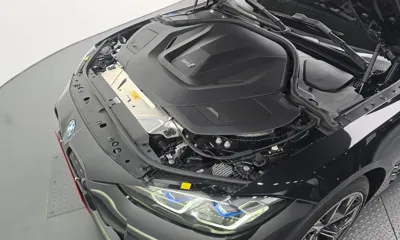 BMW i4 2024, 57176 км, за 31528.3 USD - фото 6