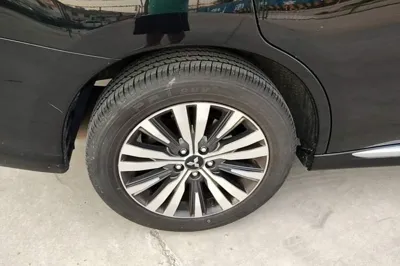 Mitsubishi Outlander 2021, 74000 км, за 10976 USD - фото 8