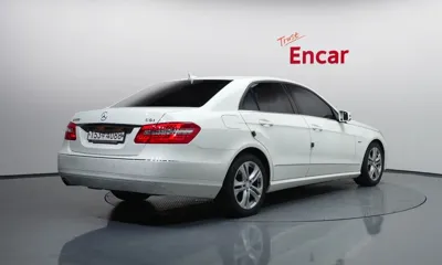 Mercedes-Benz E-Class 2011, 165583 км, за 3085.2 USD
