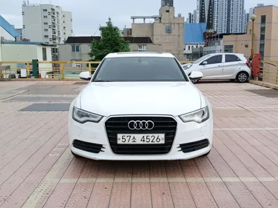 Audi A6 2014, 203000 км, за 3243.84 USD