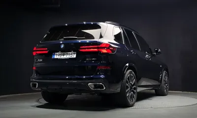 BMW X5 2025, 6700 км, за 87044.11 USD
