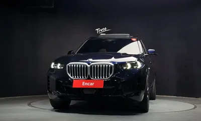 BMW X5 2025, 6700 км, за 87044.11 USD