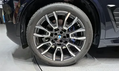 BMW X5 2025, 6700 км, за 87044.11 USD