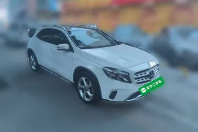 Mercedes-Benz GLA 2018, 63400 км, за 11124 USD