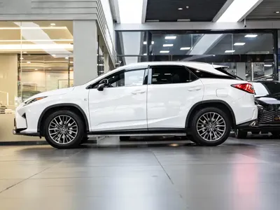 Lexus RX 2017, 34200 км, за 26235.37 USD
