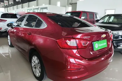 Chevrolet Cruze 2018, 112200 км, за 6616 USD