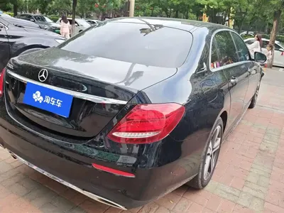 Mercedes-Benz E-Class 2016, 86700 км, за 17814.15 USD