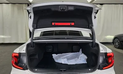 Volvo S90 2023, 41070 км, за 25696.09 USD - фото 20