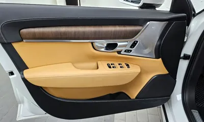 Volvo S90 2023, 41070 км, за 25696.09 USD - фото 24