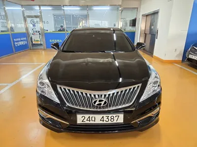 Hyundai Grandeur 2015, 181696 км, за 3768.21 USD