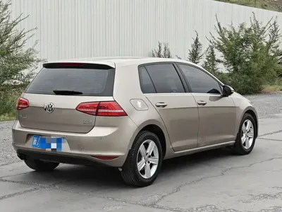 Volkswagen Golf 2017, 120000 км, за 6041.04 USD - фото 6