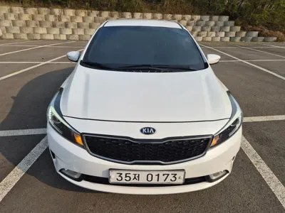 Kia K3 2017, 136228 км, за 3607.88 USD