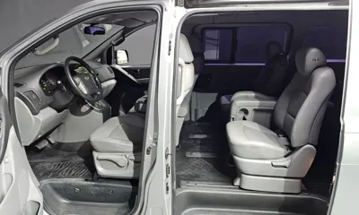 Hyundai Starex 2015, 62987 км, за 7748.34 USD - фото 10