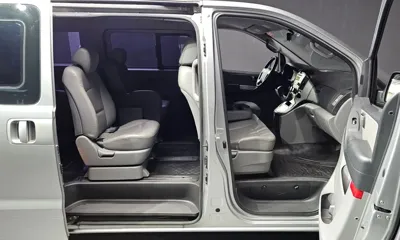 Hyundai Starex 2015, 62987 км, за 7748.34 USD - фото 11