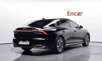 Hyundai Grandeur 2022, 102981 км, за 15097.81 USD