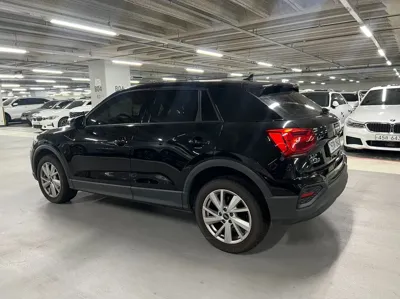 Audi Q2 2023, 23041 км, за 23257.34 USD