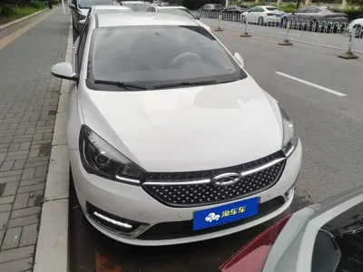 Chery Arrizo 5