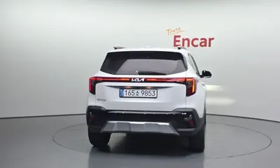 Kia Seltos 2023, 5782 км, за 17839.44 USD