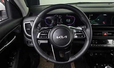Kia Seltos 2023, 5782 км, за 17839.44 USD - фото 16