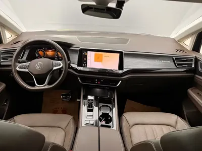Volkswagen Viloran 2022, 80000 км, за 19981.96 USD - фото 20