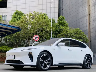 Nio ET5 · 2024 год