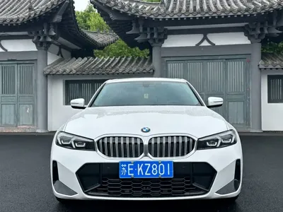 BMW 3 Series 2023, 34000 км, за 30912.46 USD