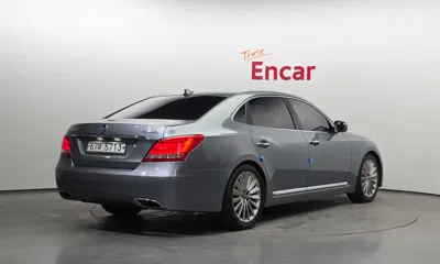 Hyundai Equus 2015, 101835 км, за 8526.98 USD