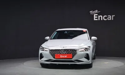 Genesis G70 2018, 29106 км, за 14521.06 USD
