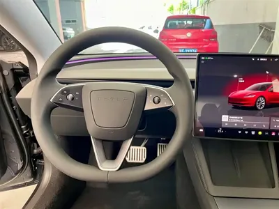 Tesla Model 3 2025, 12000 км, за 27633.37 USD - фото 11